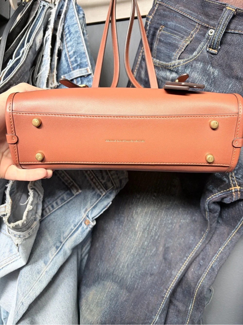 Coach Swing Zip Full size Brown - Picture 4 of 6